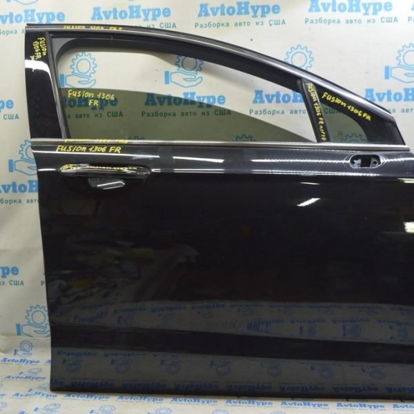 Дверь в сборе передняя правая Ford Fusion mk5 13-20 черный UH (06) без зеркала и карты DS7Z-5420124-A