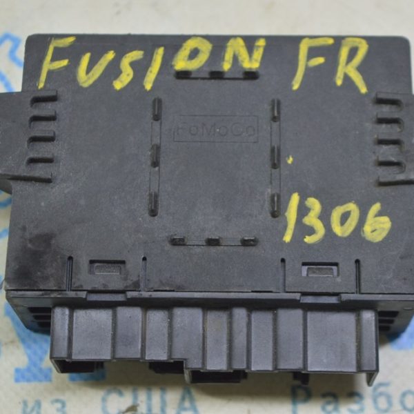 Компьютер двери передней правой Ford Fusion mk5 13-20 GR2Z-14B291-BA