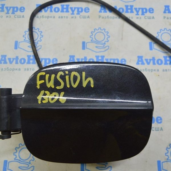 Лючок бензобака Ford Fusion mk5 13- черный DG9Z-54405A26-A