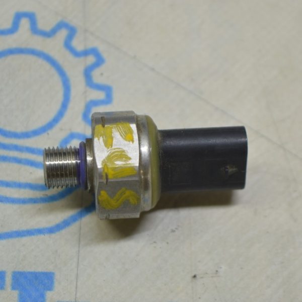 Датчик давления топлива Ford Fusion mk5 13-20 1.5T 2.0Т на топливной трубке (06) BU5Z-9F972-B