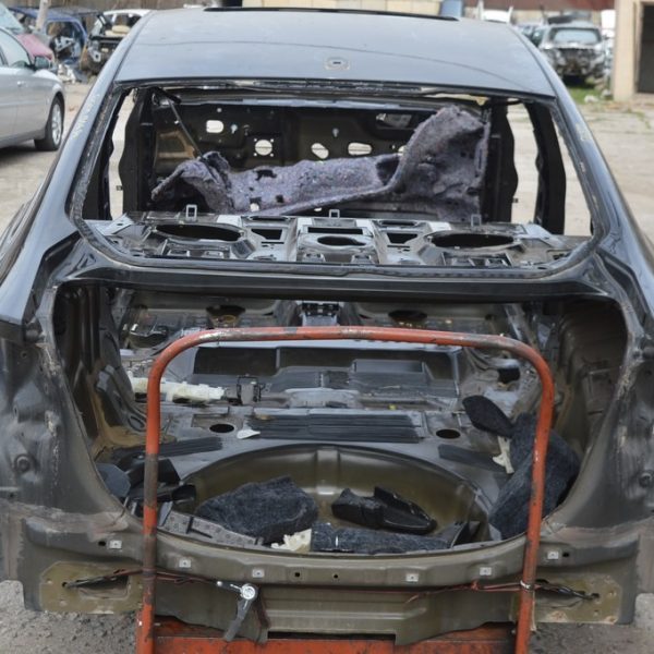 Корыто Ford Fusion mk5 13- черное (06)