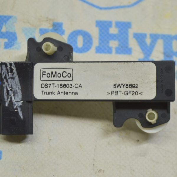 Антенна keyless Ford Fusion mk5 13- DS7T15603CA
