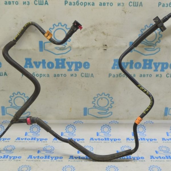 Топливная трубка Ford Fusion mk5 13-20 dg93-9d683-AB