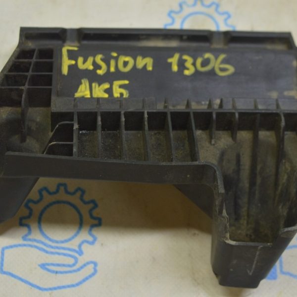 Кронштейн подставки АКБ Ford Fusion mk5 13-20 DG93-10663-A