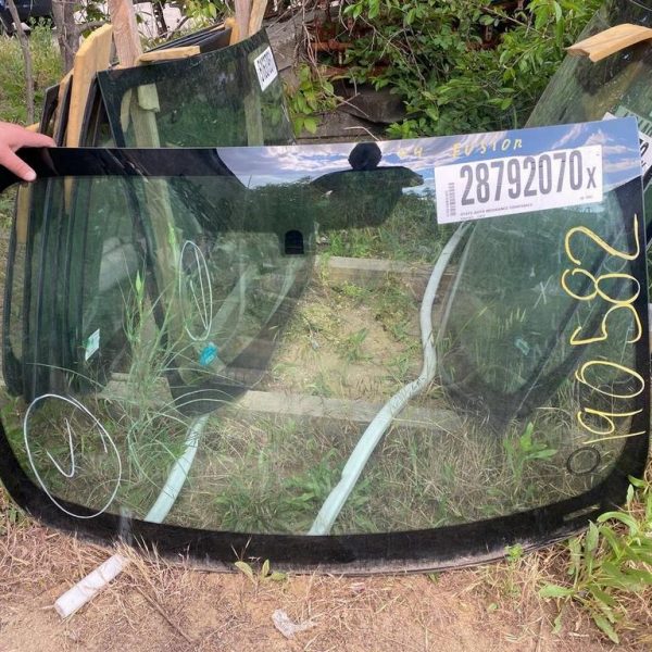 Лобовое стекло Ford Fusion mk5 13- без датчика дождя китай FUYAO (04) DS7Z-5403100-A