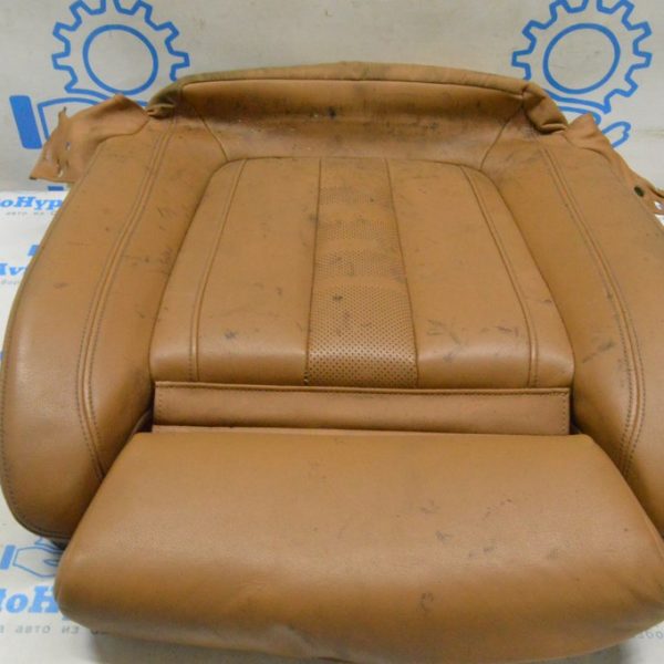 Обшивка подушки пассажирского сиденья BMW X5 G05 19-23 кожа коричневая (01) 52 10 8493236