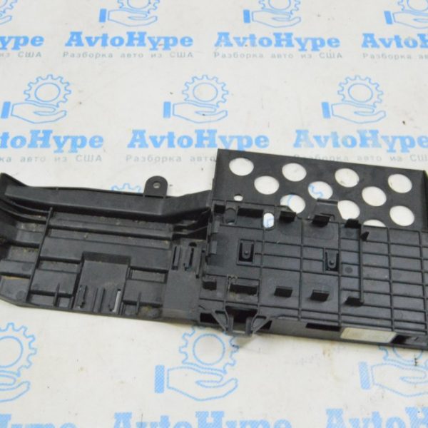 Кронштейн блоков пассажирского сиденья BMW X5 G05 19-22 C38420-104