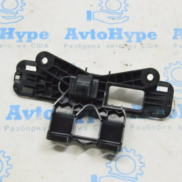 Кронштейн накладки пассажирского сиденья задняя верхняя BMW X5 G05 19- черн лом-ся спинка 52 10 6995010