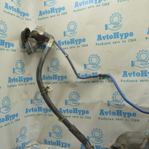 Заливная горловина топливного бака Mercedes X164 GL 3.0d A 164 470 16 20