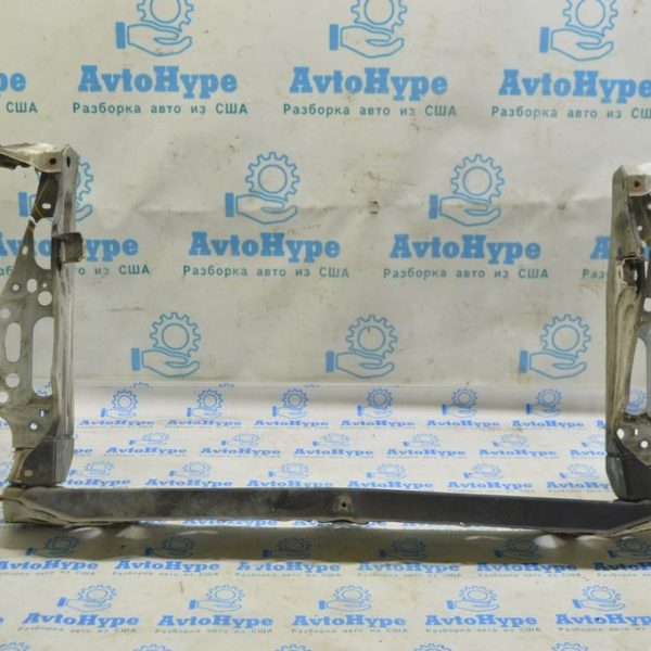 Телевизор панель радиатора Lexus GS300 GS350 GS430 GS450h 06-11 (01) без верх планки, примят 5320130918