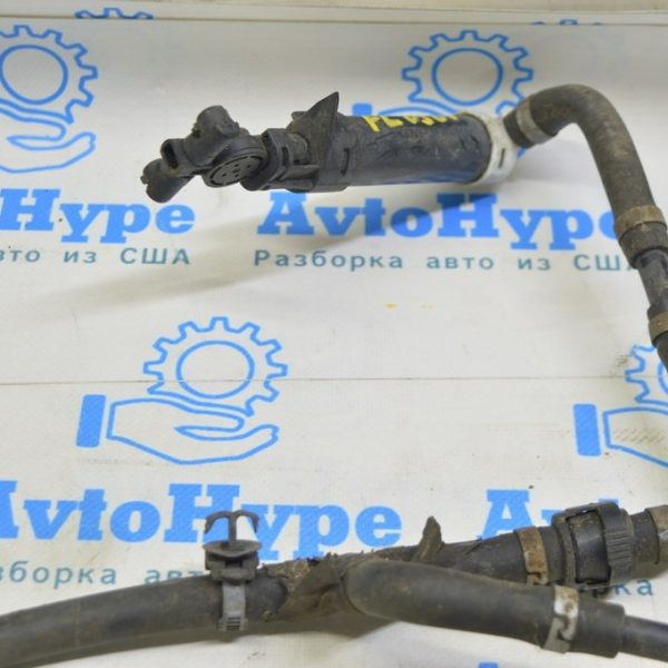 Форсунка омывателя фары левая голая Lexus GS300 GS350 GS430 GS450h 06-11 8520830030