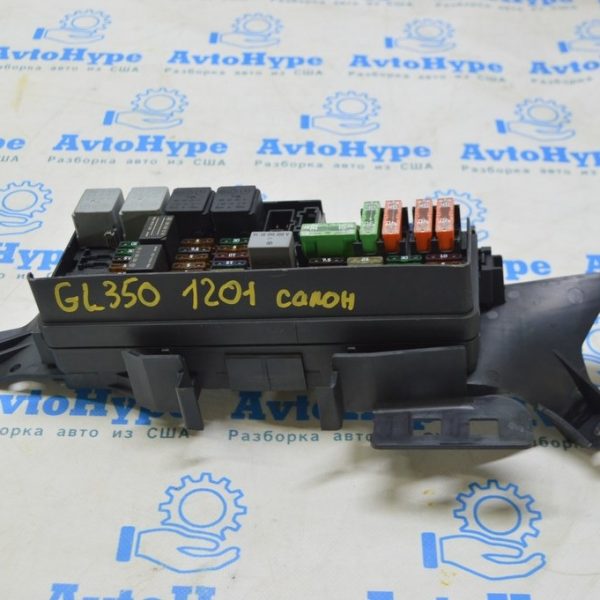 Блок предохранителей салон Lexus GS300 GS350 GS430 GS450h 06-11 (01)