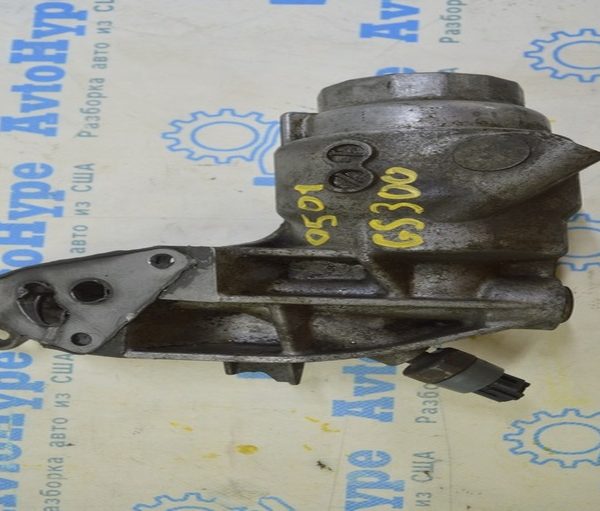 Корпус масляного фильтра Lexus GS300 GS350 06-11 awd 1567031020