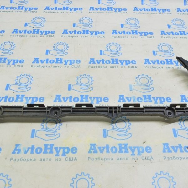 Крепление заднего бампера левое боковое Lexus GS300 GS350 GS430 GS450h 06-11 5215830081