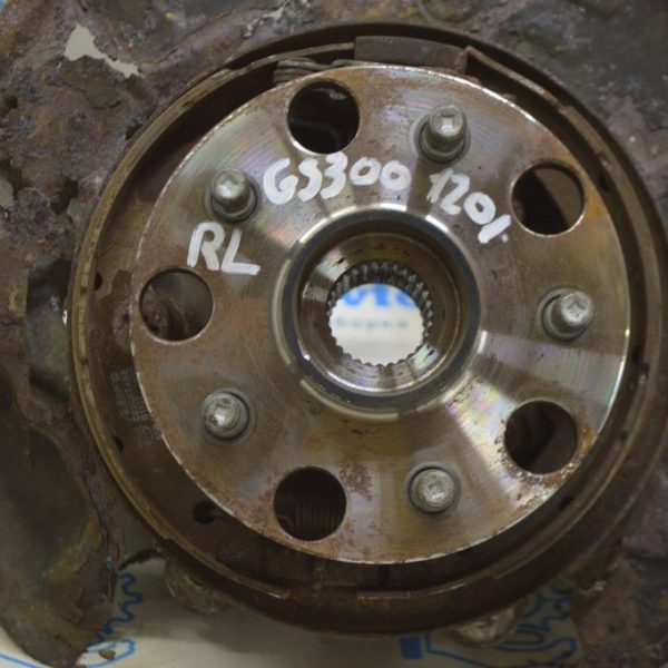 Ступица задняя левая Lexus GS300 GS350 GS430 GS450h 06-11 (01) 4241030020