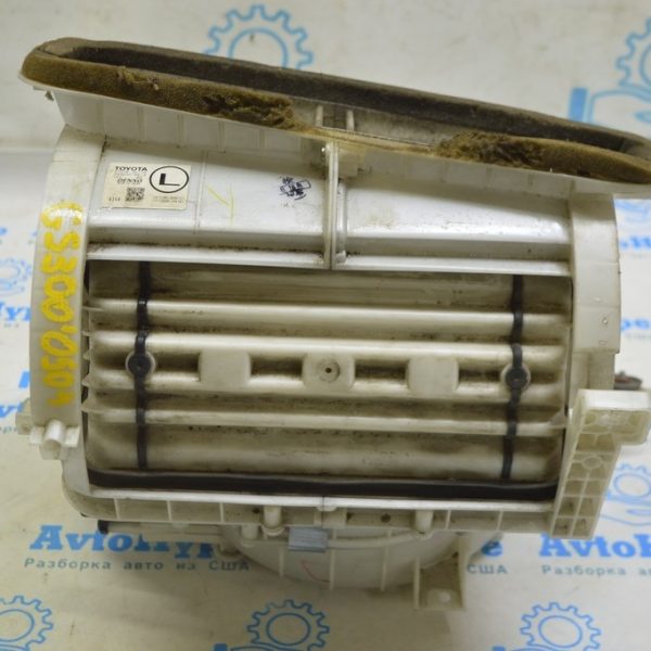 Корпус печки вентилятор, правая часть Lexus GS300 GS350 GS430 GS450h 06-11 (01) надлом креплен 87130-30810