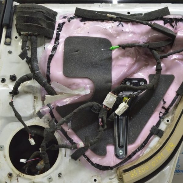 Компьютер двери задней правой Lexus GS300 GS350 GS430 GS450h 06-11 (01) 8922430100