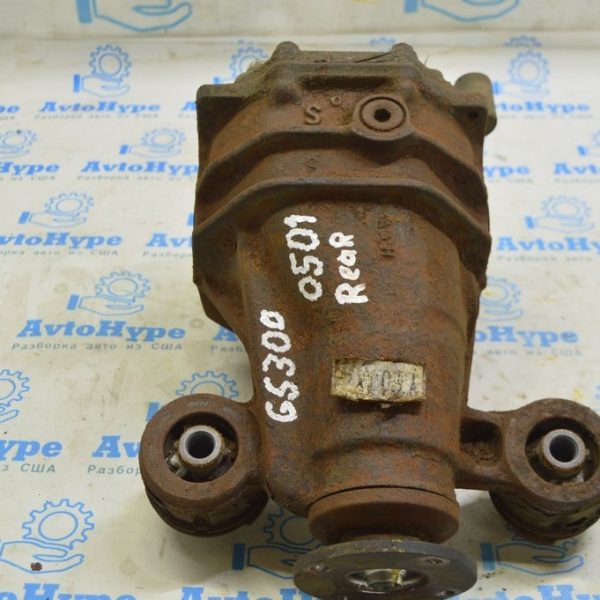 Задний дифференциал редуктор Lexus GS300 06-11 awd (01) ржавый 4111030A21