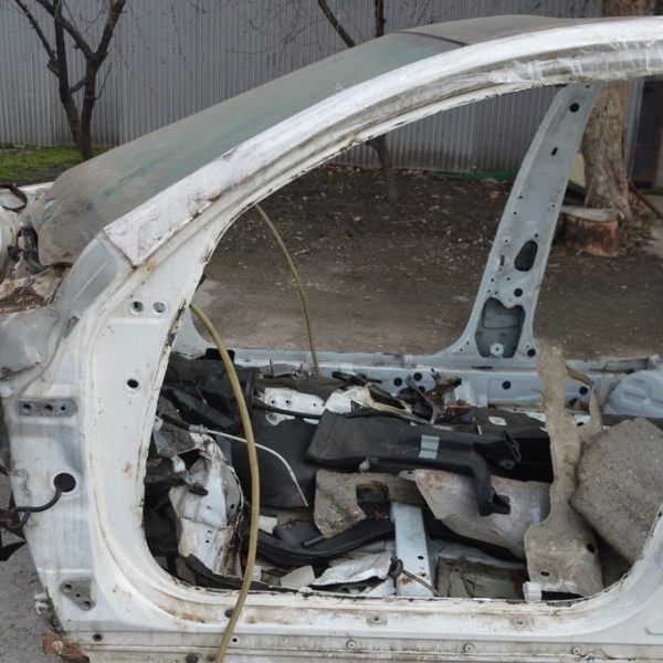 Четверть передняя левая Lexus GS300 GS350 GS430 06-11 awd (01) белая, без пистолета, замята 5710230154