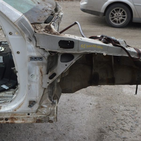 Четверть передняя правая Lexus GS300 GS350 GS430 06-11 awd (01) белая 5710130174