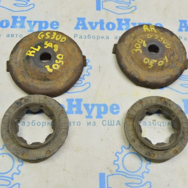 Шайба крепления заднего подрамника Lexus GS300 GS350 GS430 GS450h 06-11 (01) ржавая 5228330060