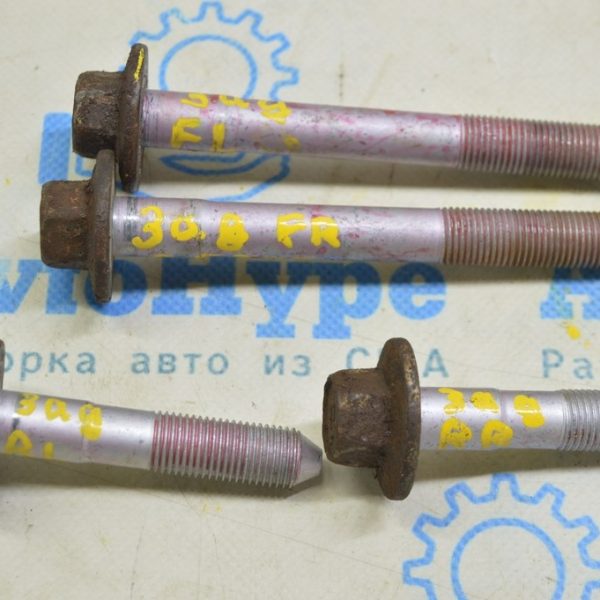Болт крепления заднего подрамника 4шт Lexus GS350 GS430 GS450h 06-11 52285-30021