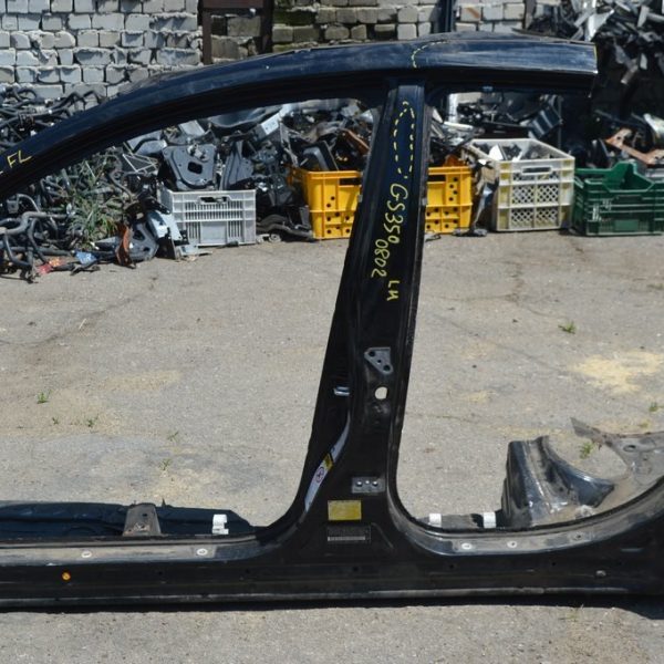 Стойка кузова центральная левая Lexus GS300 GS350 GS430 GS450h 06-11 (02) черная, примята 6131230350