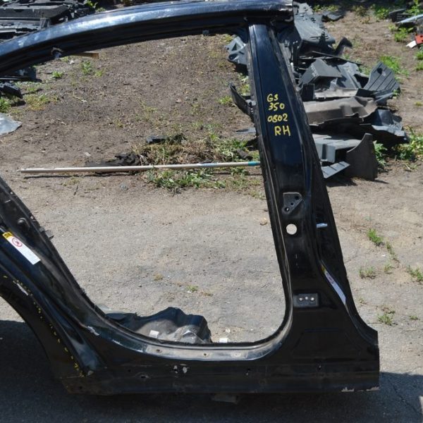 Стойка кузова центральная правая Lexus GS300 GS350 GS430 GS450h 06-11 (02) черная, не стандарт 6131130260