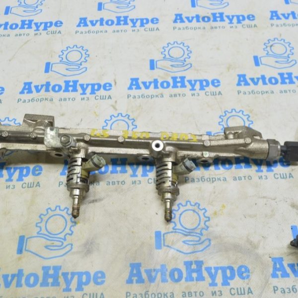 Топливная рейка правая Lexus GS350 GS450h 06-11 высокого давления с датчиком 23850-31010