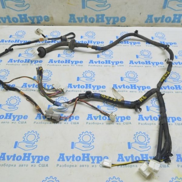 Проводка двери задней левой Lexus GS300 GS350 GS430 GS450h 06-11 под keyless (02) 8215430490