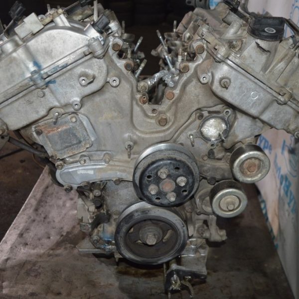 Помпа водяная Lexus GS300 GS350 GS450h 06-11 1610039435