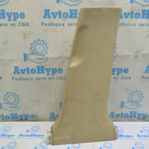 Накладка центральной стойки нижн прав Lexus GS300 GS350 GS430 GS450h 06-07 кожа беж(02) потёрт 62413-30211-A0