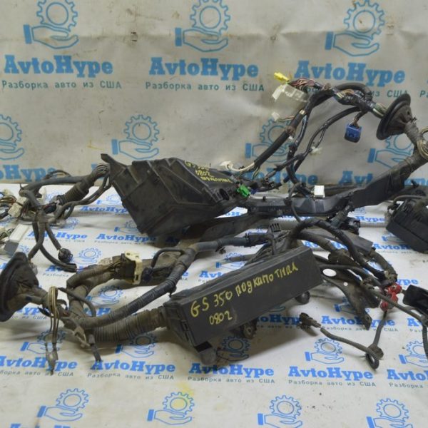 Проводка подкапотная с блоком предохранителей Lexus GS350 2007 (02) 82111-30E20