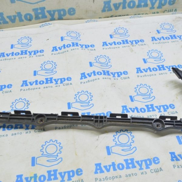 Крепление заднего бампера левое боковое Lexus GS300 GS350 GS430 GS450h 06-11 (02) слом крепл 5215830081