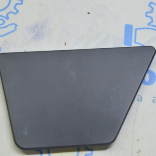 Заглушка накладки двери боковая передняя левая Tesla Model 3 18- 1100088-00-D