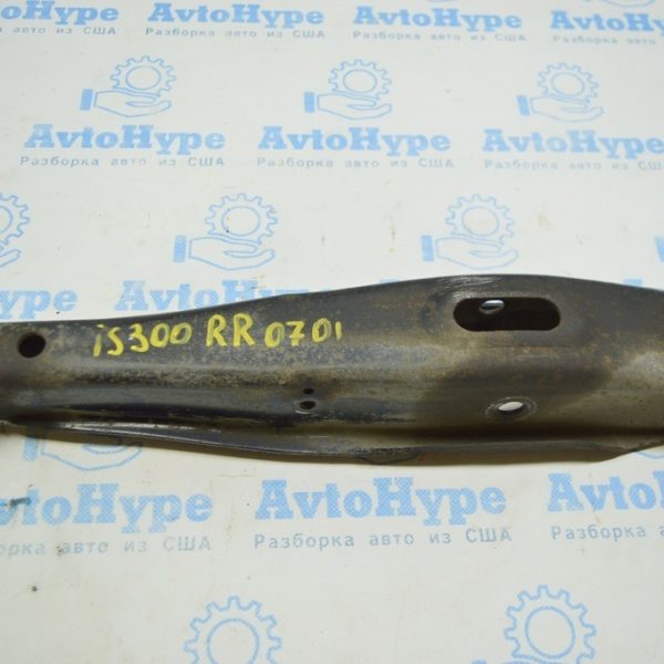 Рычаг нижний задний правый Lexus IS250 IS300 IS350 06-13 (01) 48730-30090