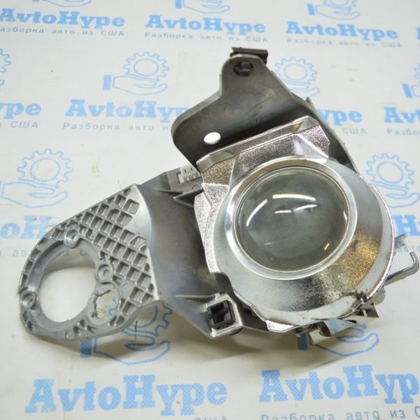 Линза левой фары в сборе Lexus IS250/IS300/IS350 06-13 (01) 10047-78424