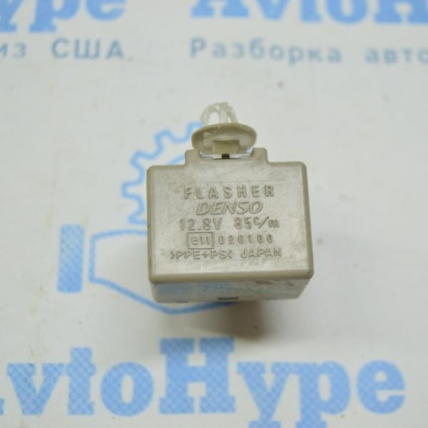 Реле поворотов Lexus IS250/IS300/IS350 06-13 8198030170