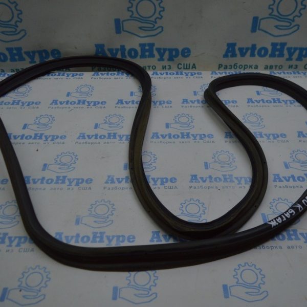 Уплотнитель крышки багажника Lexus IS250/IS300/IS350 06-13 64461-53020