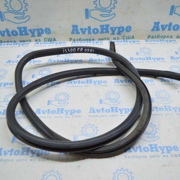 Уплотнитель дверного проема перед прав Lexus IS250/IS300/IS350 06-13 62311-53031