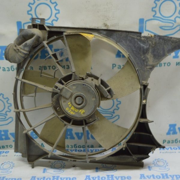 Мотор вентилятора охлаждения лев Lexus IS300 06-13 (01)