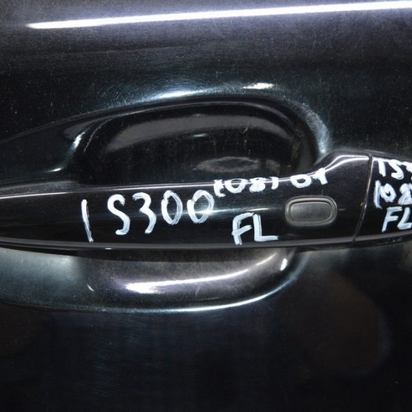 Личинка замка передней лев Lexus IS250/IS300/IS350 IS350 06-13