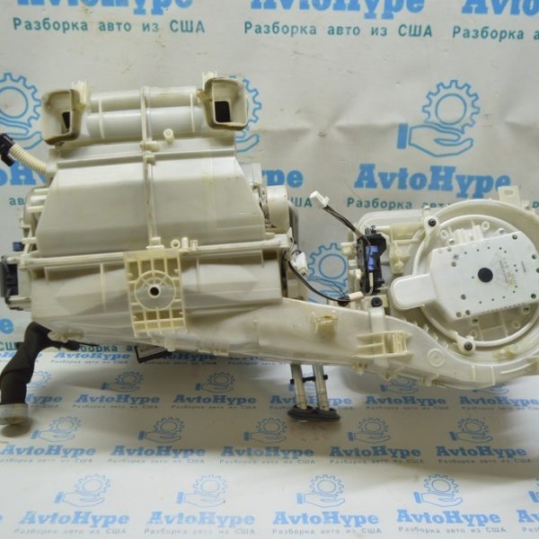 Мотор вентилятор печки Lexus IS250/IS300/IS350 IS300 IS350 06-13 87103-30450 87103-30450