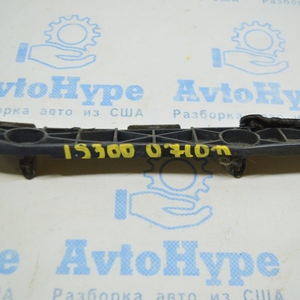 Крепление заднего бампера внешнее левое Lexus IS250/IS300/IS350 06-13 52158-53040