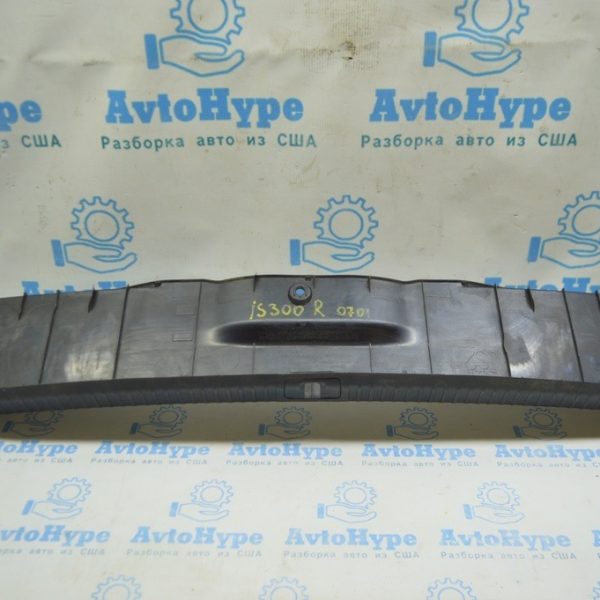 Накладка проема багажника Lexus IS250/IS300/IS350 06-13 6471653030