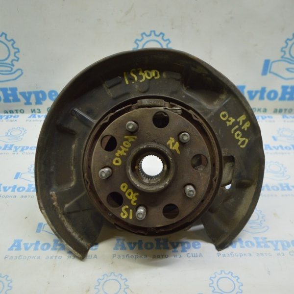 Ступица задняя правая Lexus IS250 IS300 IS350 06-13 (01) 42410-30020