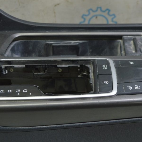 Кнопки подогрева и вентиляции сидений Kia Optima 16- (04)