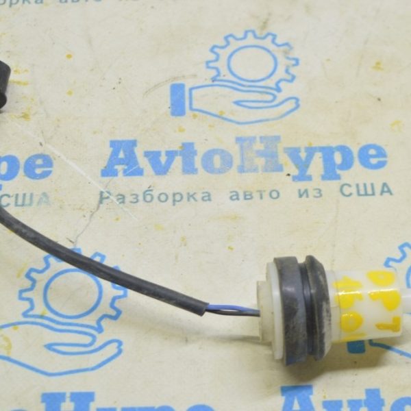 Датчик уровня омывайки Kia Optima 16-