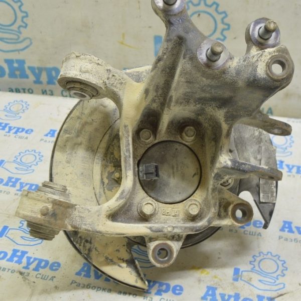 Цапфа зад прав Kia Optima 16- (04) c кожухом 52720-C2100