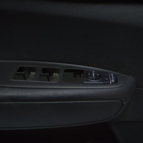 Управление зеркалами перед лев Kia Optima 16- 93530D4000